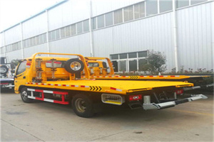 朗县附近拖车救援搭电