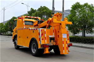 朗县高速路拖车费